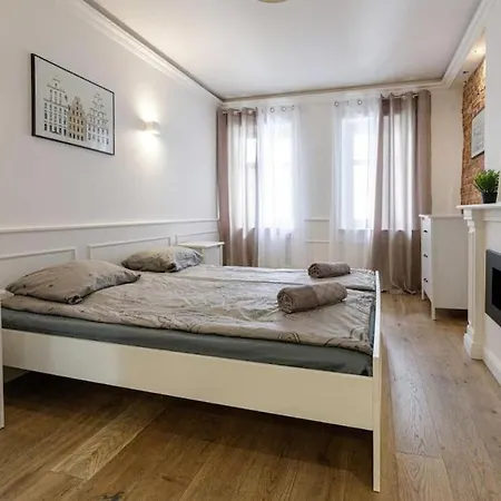Golden Apartments&glamping- Uniwersytecka *