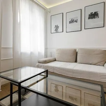 Golden Apartments&glamping- Uniwersytecka Wroclaw